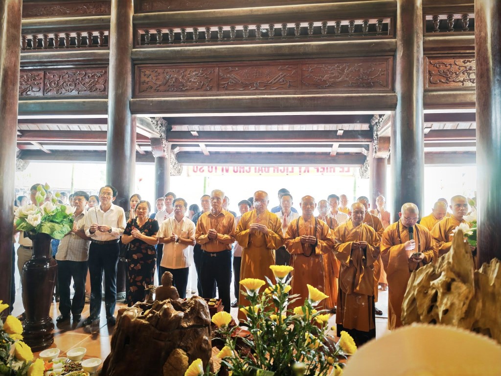 vulanbaohieuchuathanhluong_chuathanhluonghatinh0.jpg
