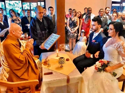 Tại sao Phật giáo ảnh hưởng ở phương Tây