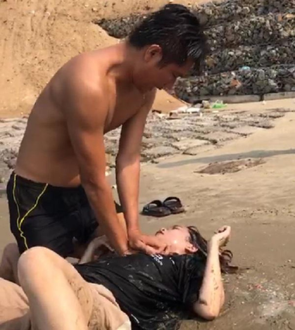 Một chiến sĩ công an Đồng Nai dũng cảm cứu 4 người sắp chìm dưới biển