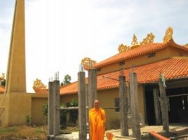 ĐĐThích Minh Bửu: Sống là biết cho