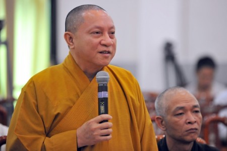 Phải cấm giả sư, lợi dụng tôn giáo làm việc bất chính