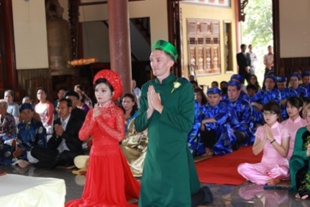 Đắk Lắk: Lễ hằng thuận tại chùa Liên Trì