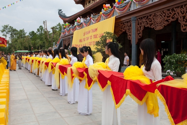 Đại lễ khánh thành nhà thờ tam Tổ, Đại tượng Phật Di Đà và giỗ Tổ chùa Ba Vàng 