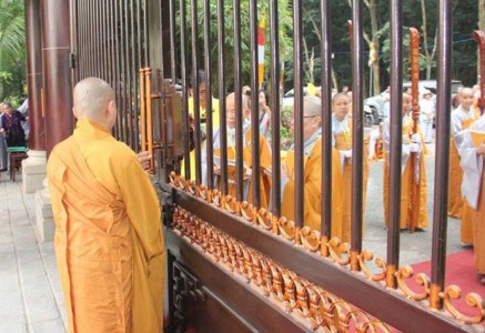 Bát Kỉnh Pháp - giấy rách phải giữ lấy lề