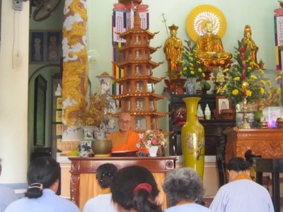 Chùa Đức Hòa tổ chức khóa tu Bát quan trai