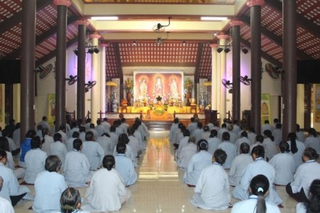 Chùa Hòa Phúc: 'Phóng sinh và những điều cần biết ' tại khóa tu Bát quan trai