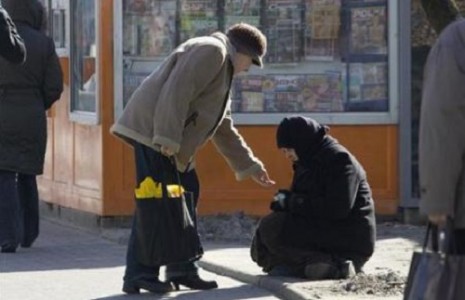 Những cách bố thí mà không được phước