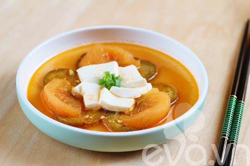 Ngon và lạ miệng với món cà tím nấu đậu phụ non