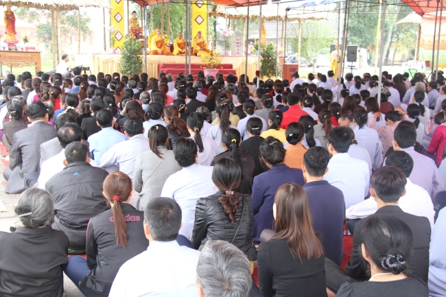 Chùa Giai Lam - Tịnh Pháp lễ Phật đầu xuân, tụng kinh Phổ Môn cầu an