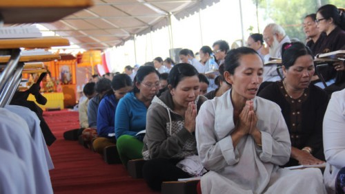 Cầu siêu cho 9 học sinh chết đuối ở Quảng Ngãi