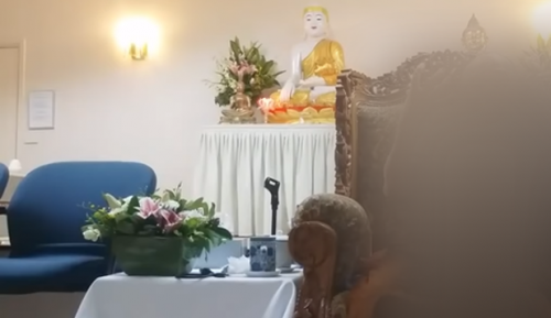  Tự cho mình chân tu bác việc xây chùa là chấp lý bỏ sự *