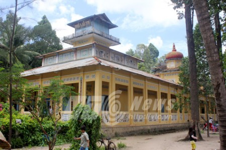 Tôi đi qua những con đường