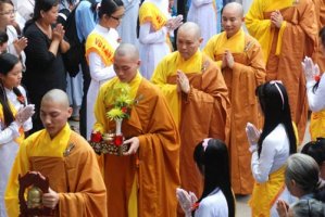 Nghi Lễ Phật Giáo - Cần được tìm hiểu và phát triển đúng chính pháp