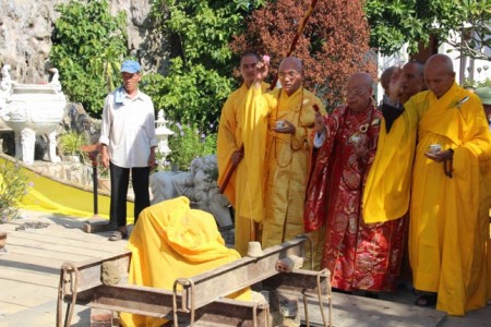 Chùa Phước Thiện lễ rót đồng  đúc Đại hồng chung 