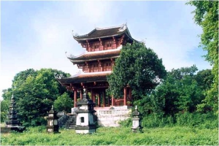 Quỳnh Lâm tự 'Đệ nhất danh lam cổ tích' và Bích Động Thi Xã Tao Đàn