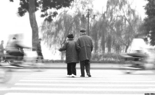 Cứ ngỡ khi tuổi già...