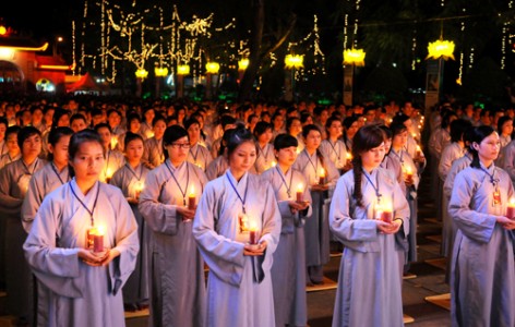 Không giữ giới không phải là Phật tử