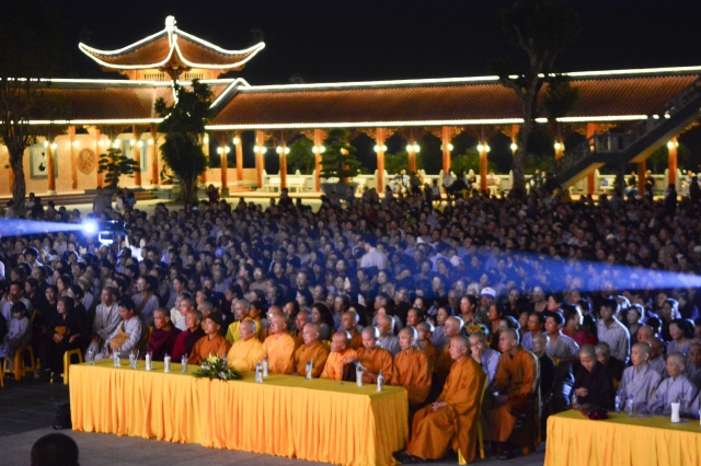 Công chiếu phim Cuộc Đời Đức Phật tại chùa Ba Vàng Quảng Ninh