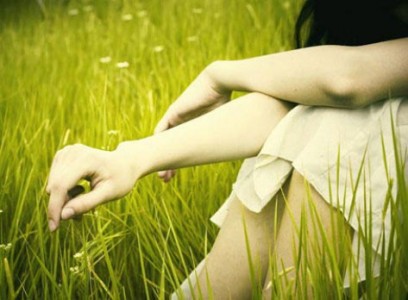 Đau khổ vì chúng ta sống trong mê lầm