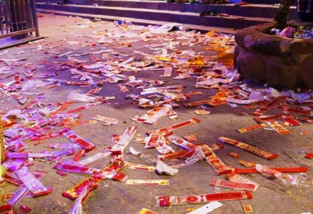 Đau lòng với nhãn hiệu nhang in hình Phật, Bồ tát