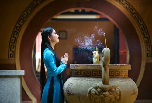 Đầu năm đi chùa cầu phước như thế nào?