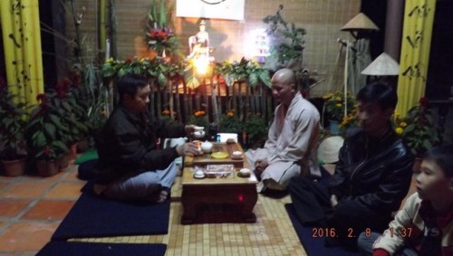 Thiêng liêng hơn với giao thừa nơi cửa thiền