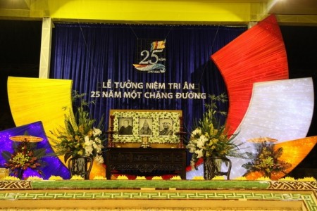  Lễ đốt nến tưởng niệm và tri ân, 25 năm một chặng đường