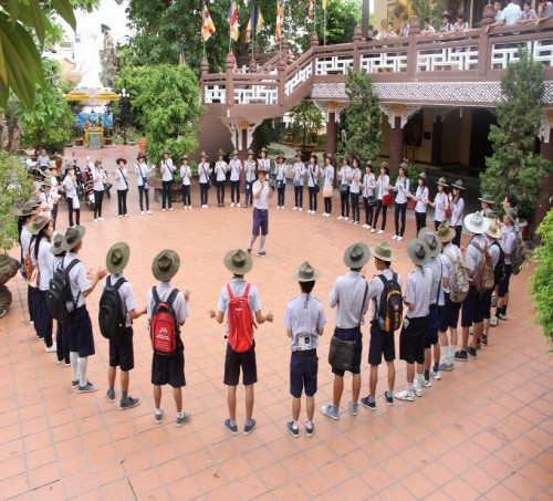 Khai khóa đợt 1 liên trại HL Lộc Uyển - Huyền Trang 2014 GĐPT Đà Nẵng