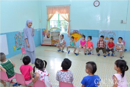 Cần quan tâm giáo dục hướng ra xã hội cho Phật giáo Việt Nam