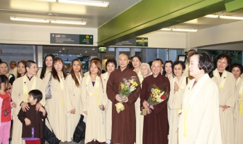 TT Chân Tính Hoằng Pháp tại Canada