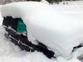 Bí ẩn người đàn ông sống sót sau 2 tháng tuyết vùi