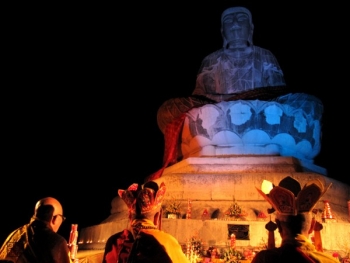 Ý nghĩa đích thực của việc khai quang điểm nhãn tượng Phật, Bồ tát là gì?