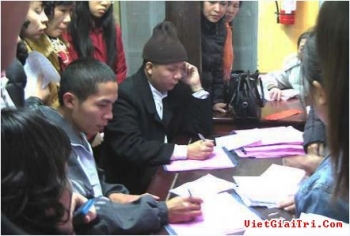 Hà Nội: Đổ xô đi đăng ký dâng sao, giải hạn