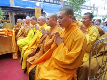 Lễ nhập kim quan cố TT Thích Thanh Phương