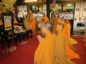 Cung thỉnh Giác linh Đại lão HT.Thích Chí Tín yết Tổ