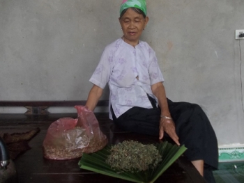 Bà lang Mường nổi tiếng chữa vô sinh, hiếm muộn