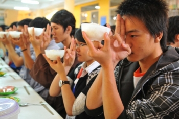 Cẩm nang tu học dành cho tầng lớp tại gia cư Sĩ (Tập I)