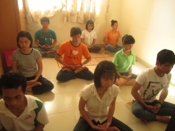 Thiền sứ mệnh hay 8 giờ lặng im