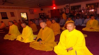 Trường hạ Quang Minh Chicago PL 2557