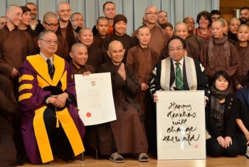 Đại học Hồng Kông vinh danh Thiền sư Thích Nhất Hạnh