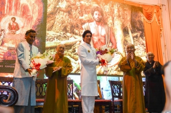 Phim “Cuộc đời đức Phật” gây “sốt” với hàng ngàn khán giả chờ đợi