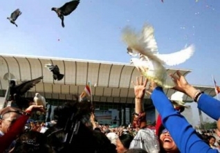 Phóng sinh: Yêu mến tự do và đức hiếu sinh