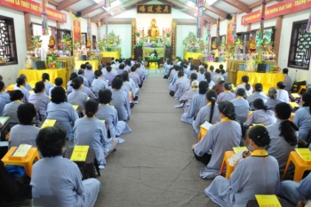 Chùa Bằng: Pháp hội Dược Sư ngày thứ tư với “Kinh Dược Sư với giáo lý Tịnh Độ”