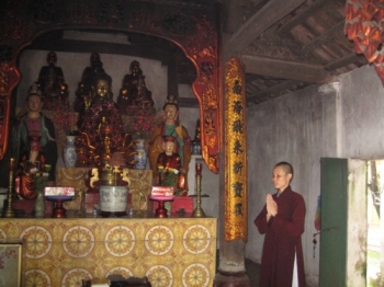 Chùa nghèo bị cháy cần giúp đỡ