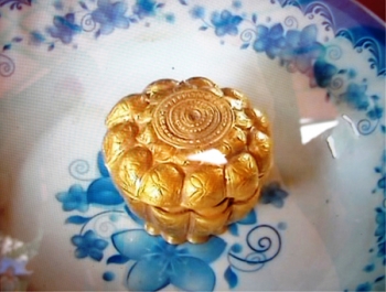 Nắp cổ vật quý hiếm bằng vàng đời Trần bỗng dưng biến mất