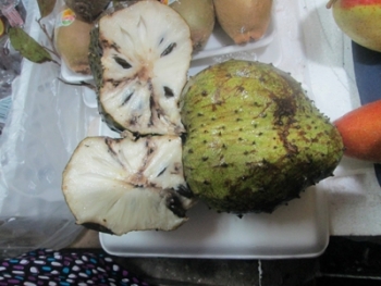 Mãng cầu xiêm  “thuốc tiên” trị ung thư hiệu quả nhất ?