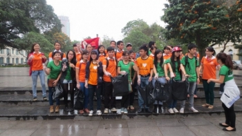Bạn trẻ thủ đô Hà Nội “Vì một Việt Nam không rác”