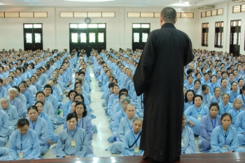 Chùa Hoằng Pháp: Khóa tu Phật thất lần thứ 71