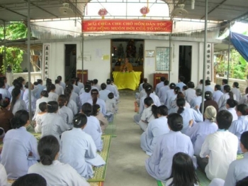 Khoá tu Bát Quan Trai tại chùa Yên Thái Nghệ An