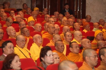 Bình minh sau Đại hội Phật giáo